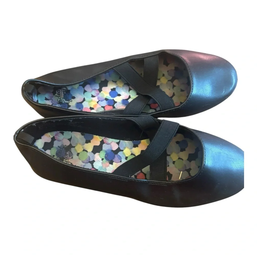 Black Ballet Flats